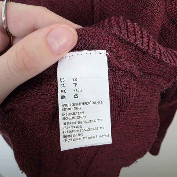 American Eagle Maroon Wool Blend Comfy Outdoor Hooded Pullover Sweater Size XS - Picture 5 of 8